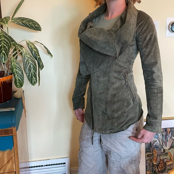 L.A.M.B. Suede & Silk Jacket Fall Green - Picture 3 of 10